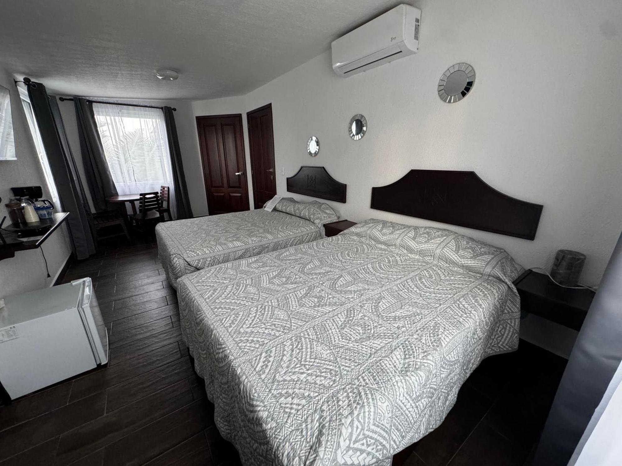 Ananta Hotel Касітас Екстер'єр фото