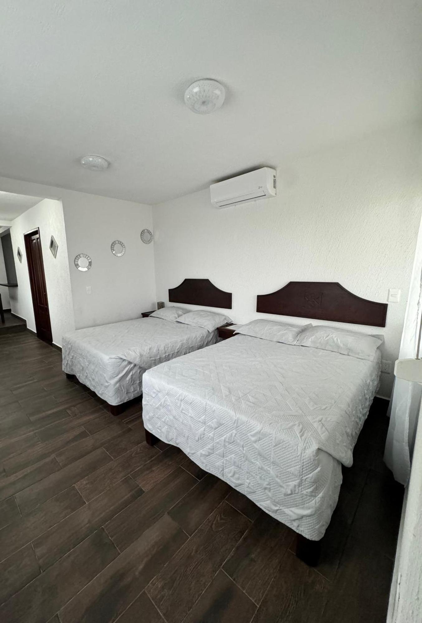 Ananta Hotel Касітас Екстер'єр фото