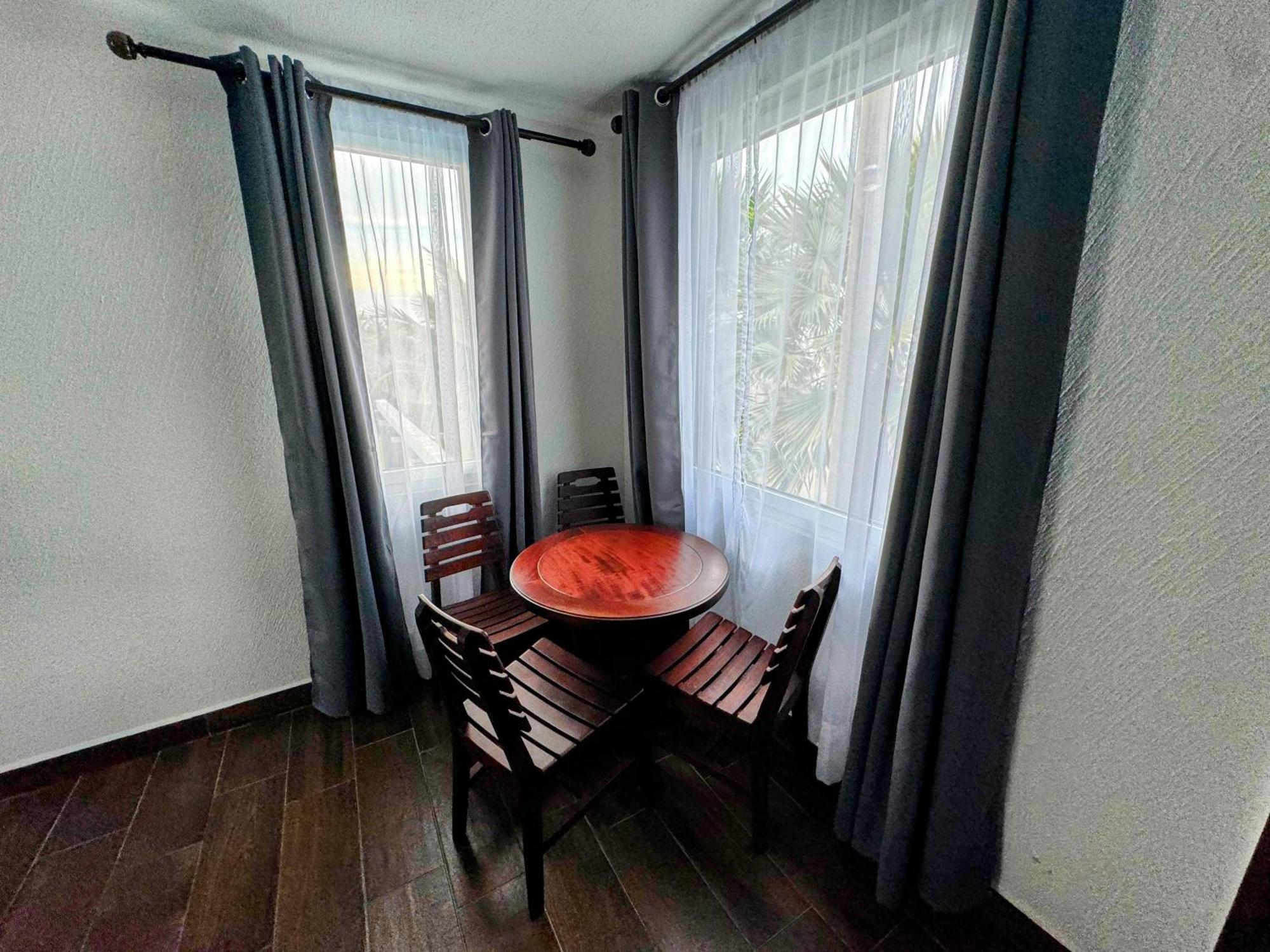 Ananta Hotel Касітас Екстер'єр фото