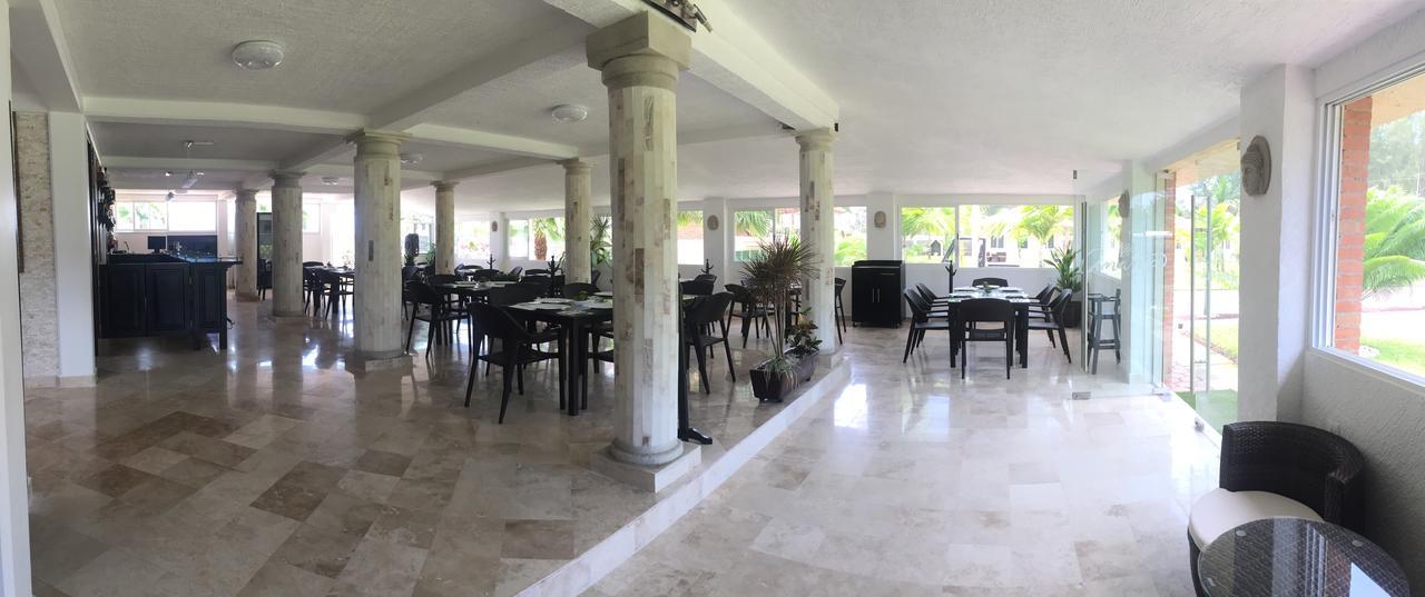 Ananta Hotel Касітас Екстер'єр фото